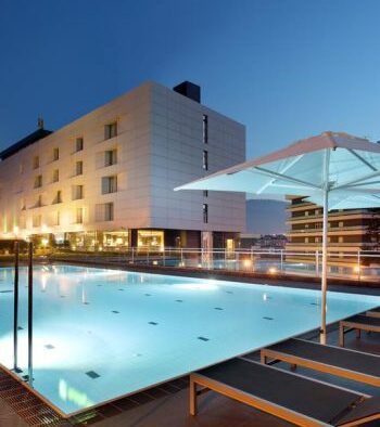 Pool at occidental hotel in Bilbao