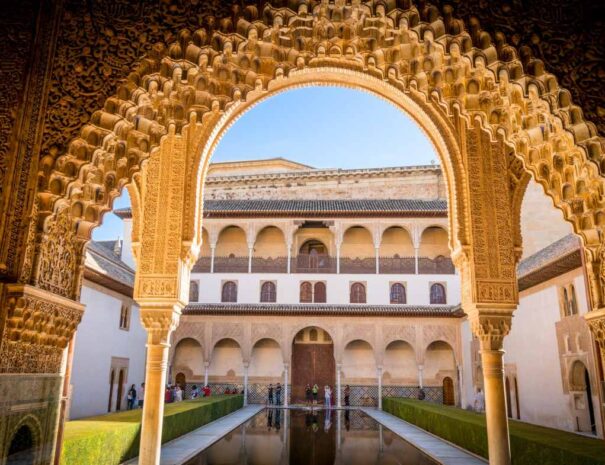 Patio at La Alhambra with beautiful arch