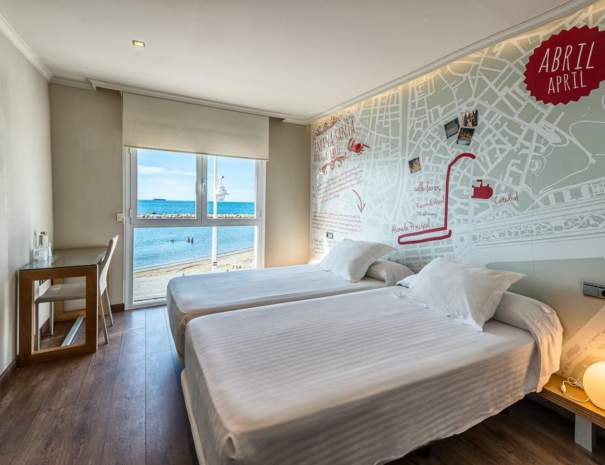 Hotel La Chancla – Charming 3 star beachside hotel in Málaga with amazing views