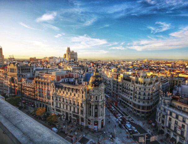 The best Madrid Guided Tours. Enjoy Madrid - Views of Gran Via in Madrid