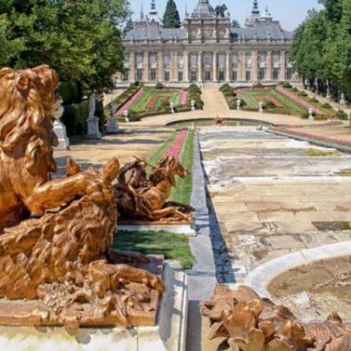Palace, gardens and fountain in La Granja