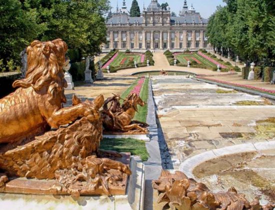 Palace, gardens and fountain in La Granja
