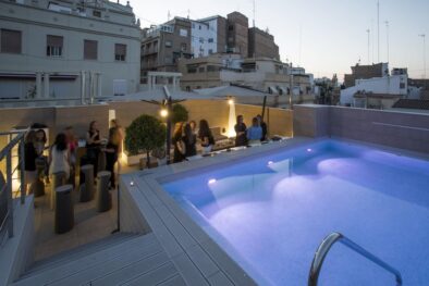 Vincci Mercat – Excellent 4-star hotel in Valencia with a rooftop pool
